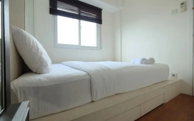 Modern 2BR Mutiara Bekasi Apartment