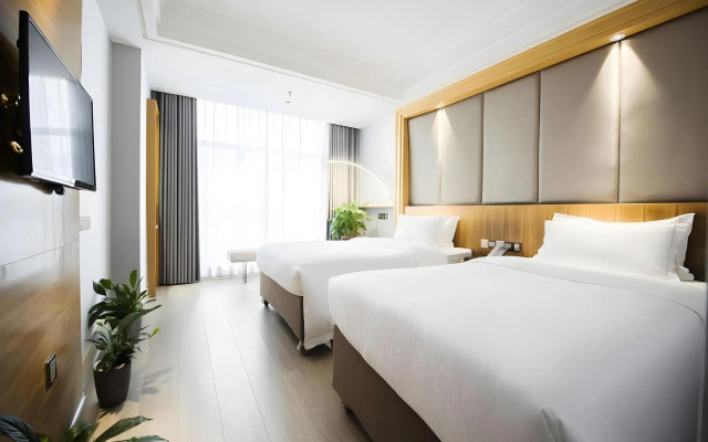 Dynasty International Hotel