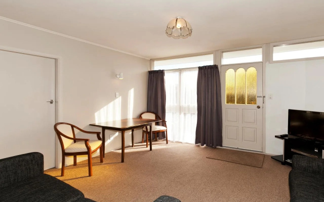 Merivale Court Motel