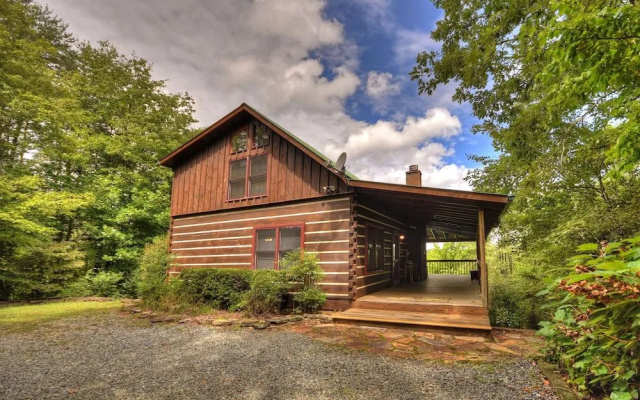 Serenity Now- Secluded Near Toccoa & Ocoee Rivers