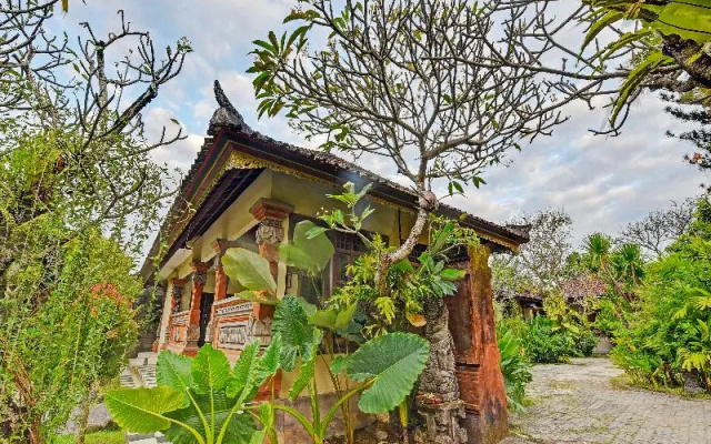 Oyo 91503 Hotel Gedong Ayu