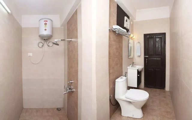 OYO 8077 Hotel Madhuban