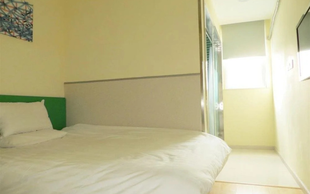 Lijiang Hongjin Express Hotel