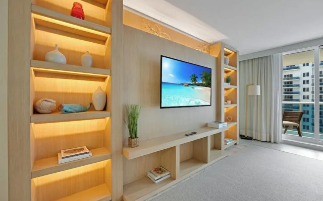 Stunning Oceanfront 1BR 1 Hotel