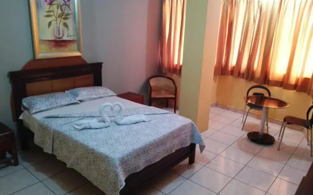 Olmedo Plaza Hotel