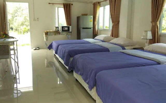 Baan Auemdao Resort