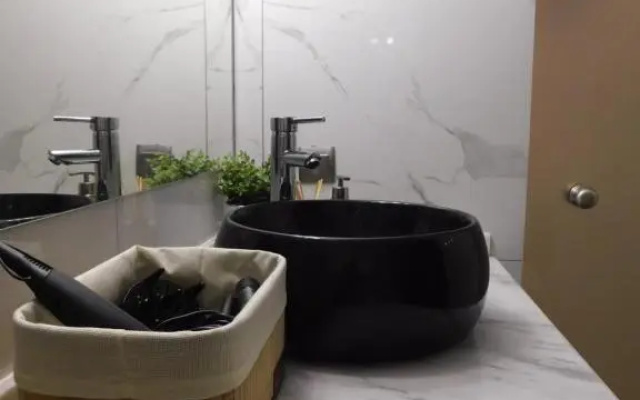 Brand New Studio 4