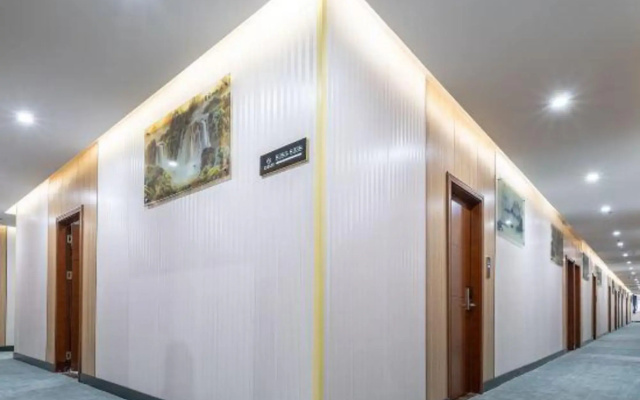 Shanshui Business Hotel (Zhuhai Jida Lovers Road)