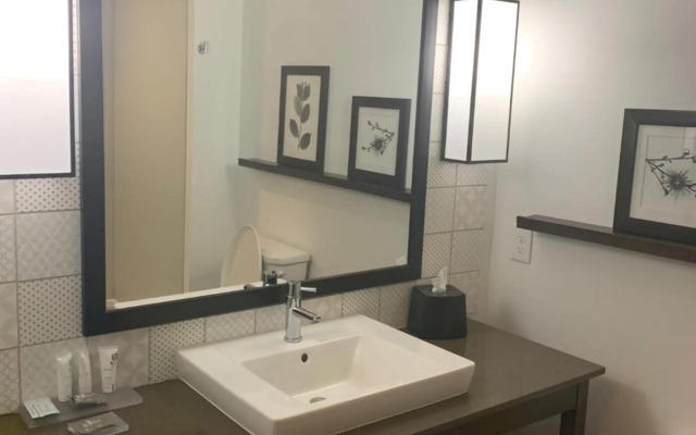 Country Inn & Suites by Radisson, Smithfield-Selma, NC
