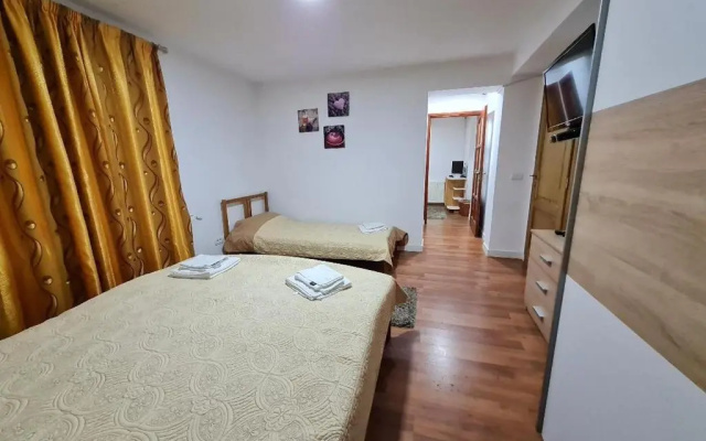 Pensiunea Casa Zmeilor