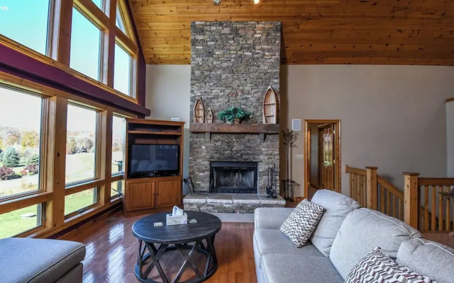 Moonrise Retreat by Taylor Made Deep Creek