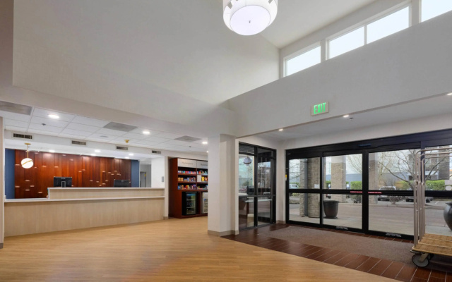 Comfort Suites Springfield-Eugene