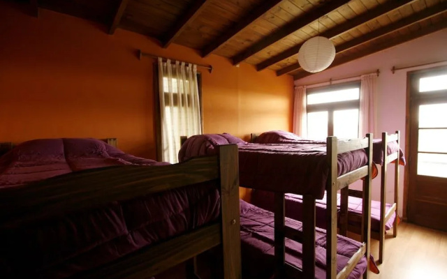 Pie de Via Hostel