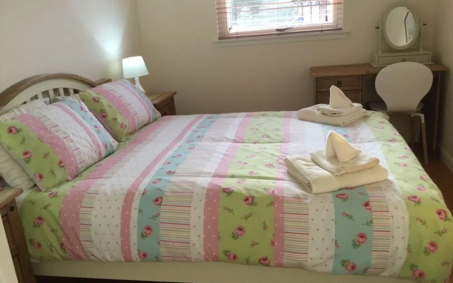Inverness Apartments - West Heather
