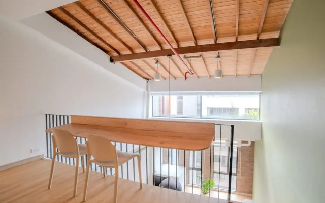 w Stylish Duplex in Laureles