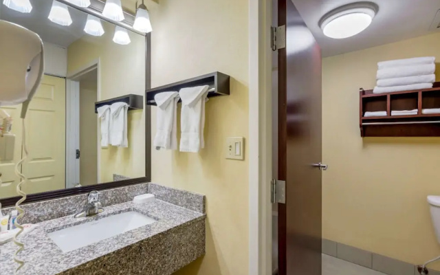 Comfort Inn