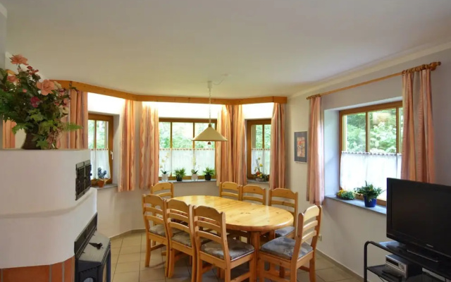 Serene Holiday Home in Bischofsmais Bavaria near Forest