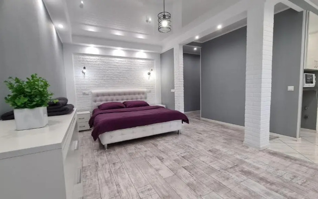 Apartaments on Metalurhiv 34