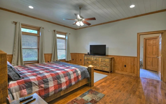 Black Bear River Lodge