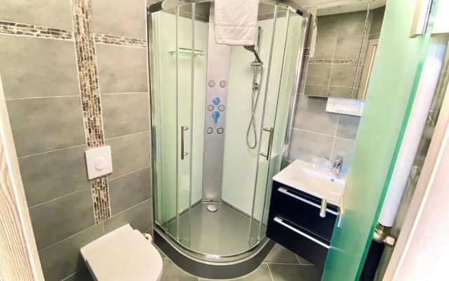 Meister Bär Hotel Wettiner Hof