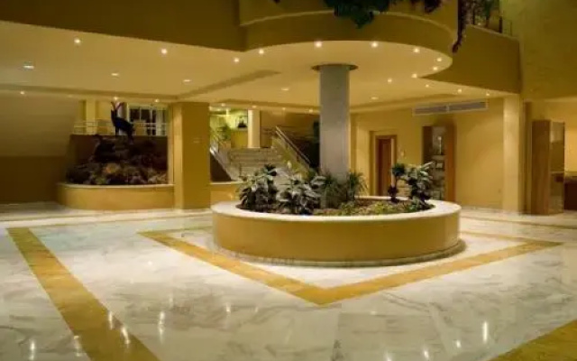 Hotel CEAR Juan Carlos I