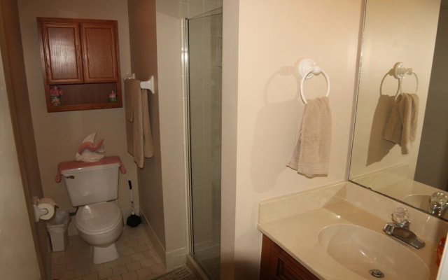 Windjammer 407 Condo