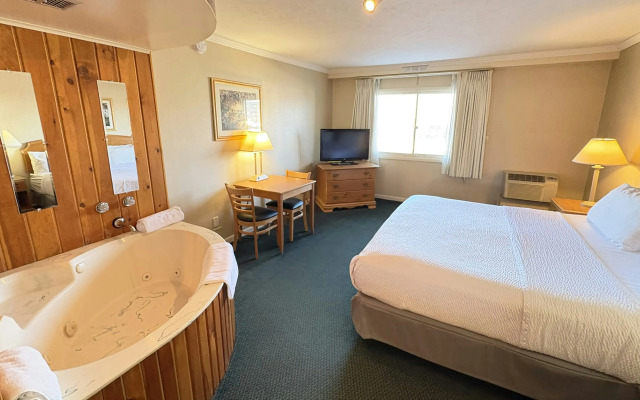 Magnuson Grand Pioneer Inn and Suites
