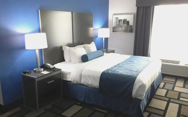 Best Western Plus Birmingham Inn & Suites