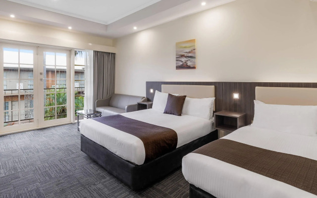 Quality Hotel Melbourne Airport