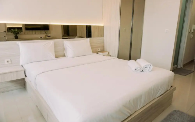 Simply Look Studio At Parkland Avenue Apartment