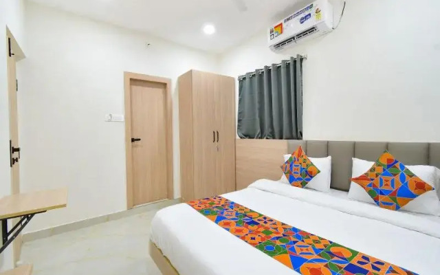 Fabhotel Narsingi