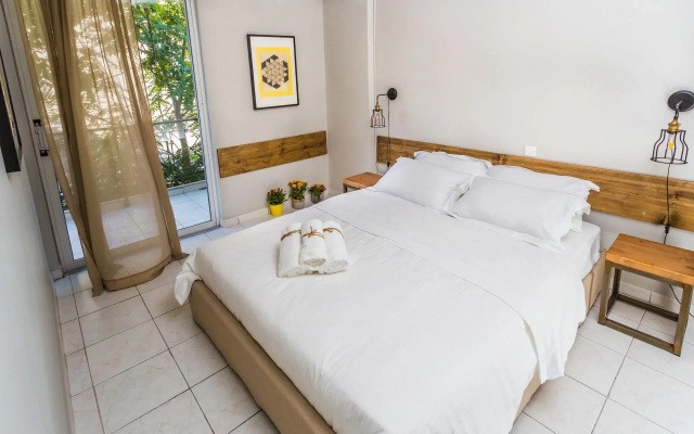 Aris Athens Suites