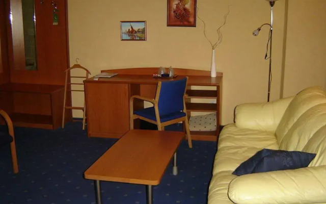 Hotel Millenium