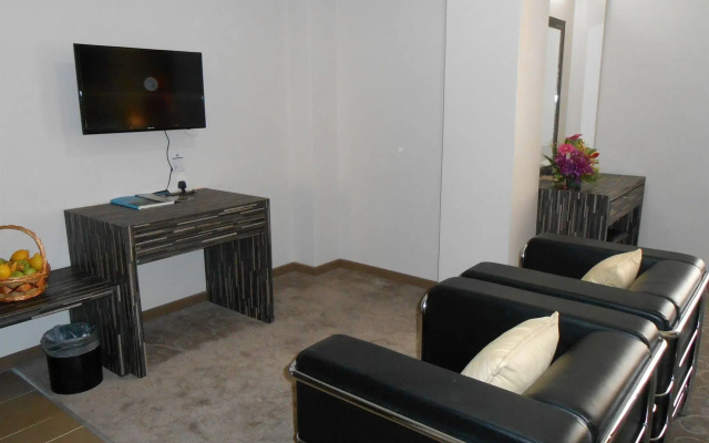 HIG Hotel & Convention