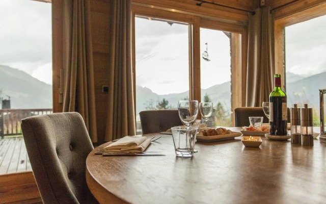 Chalet White Eden