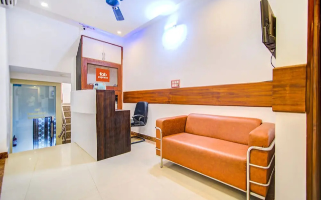FabExpress D Comfort Residency