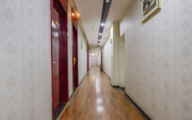 Shangpin Theme Hotel