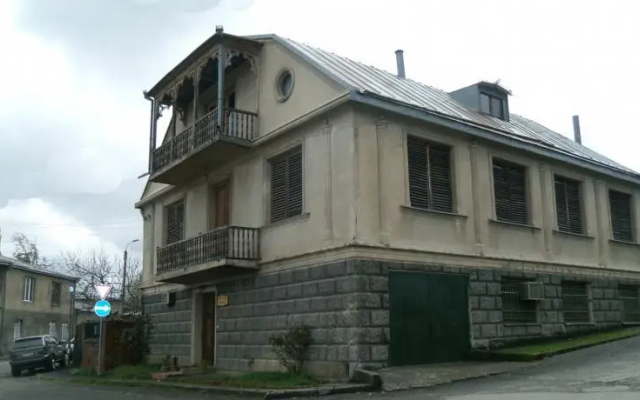 Guest house