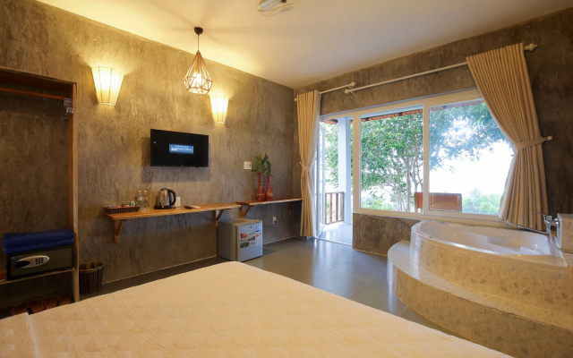 Cosian Bay Phu Quoc Resort