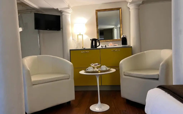 Cavour44 - Palazzo Canossa
