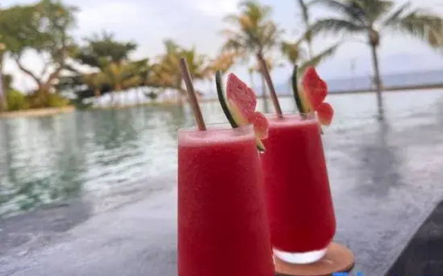 Quenzo Beach Resort