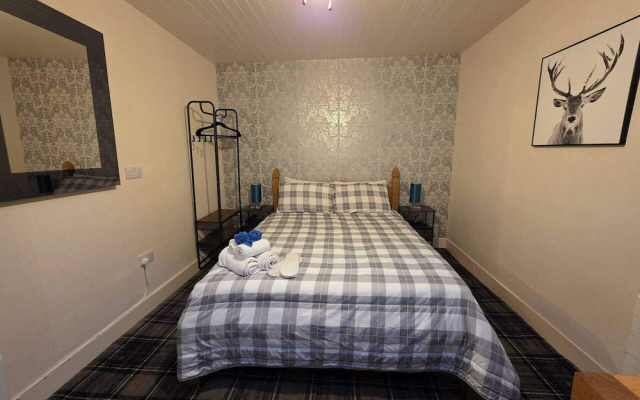Highland Haven Apartment Sleeps 8