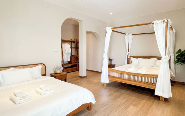 The Peak Hill Pool Villa