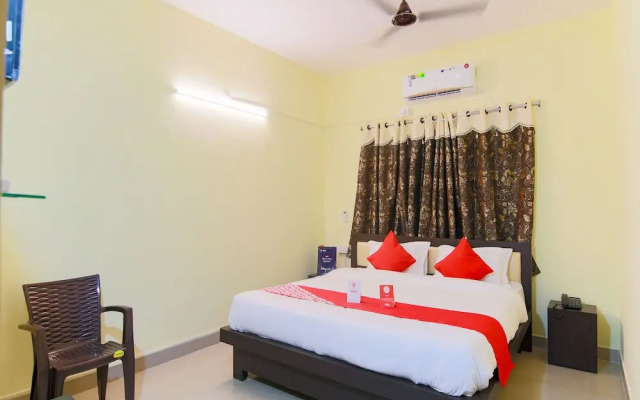 Oyo 13123 Srk Grand