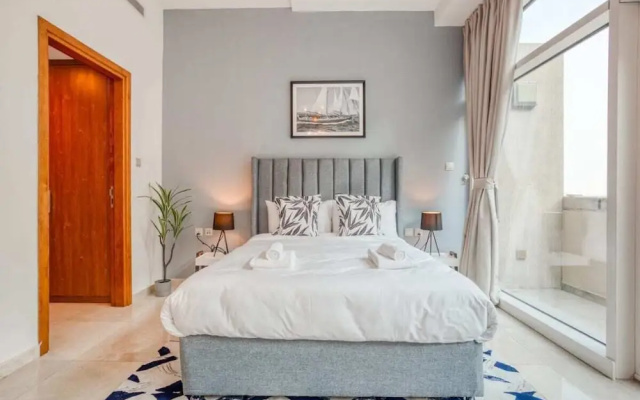 Chic & Cosy Apartment in Bay Square