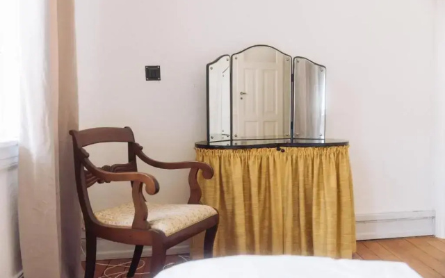 Hotel Lidenlund ved Gitte Bitsch