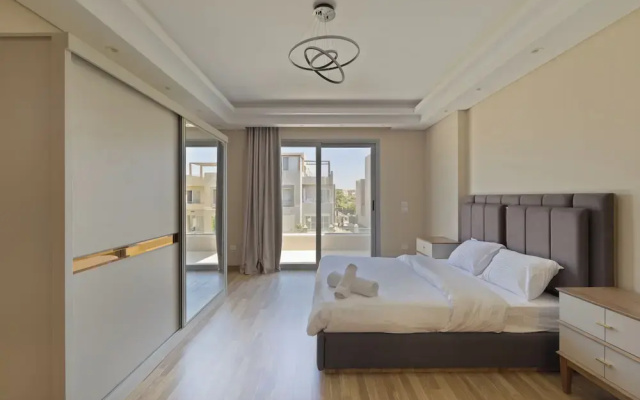 ALSAWAH Spacious Family Villa in Palm Hills Sheikh Zayed