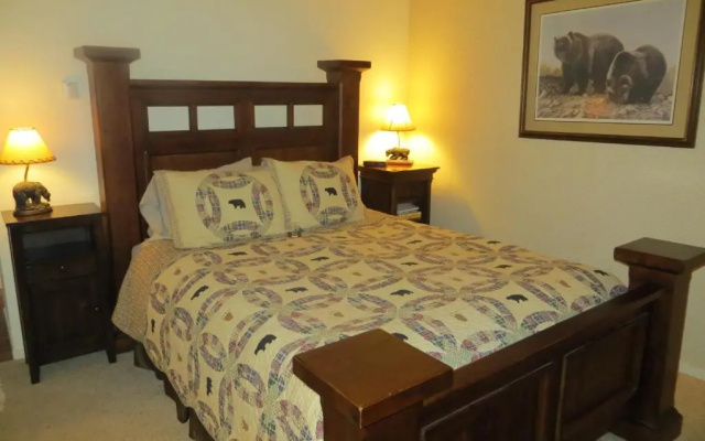 Donner Lake Inn