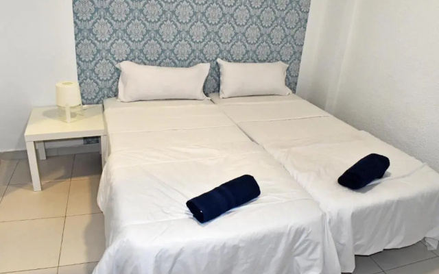 Room Near The Beach