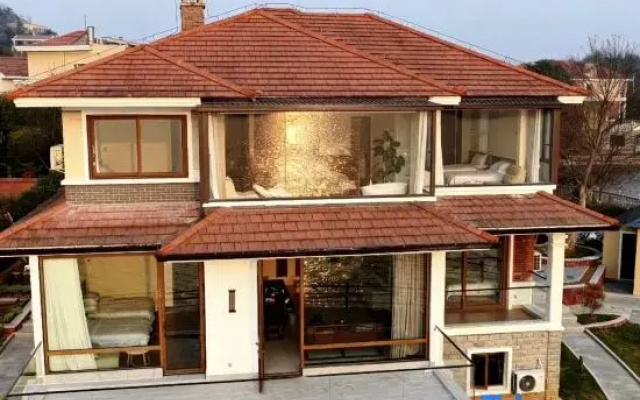 Mulan Lake View Villa: See Mountains & Gaze at Sea